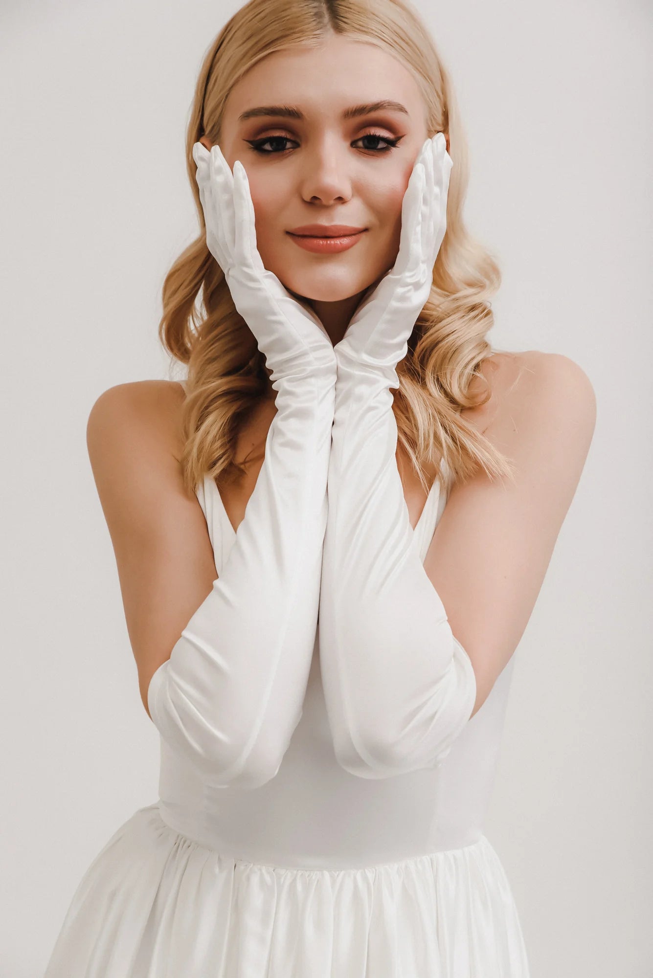 Bridal Rae Satin Gloves - CBB Market